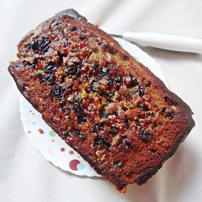 "Rectangle shape plum cake - 1kg - Click here to View more details about this Product